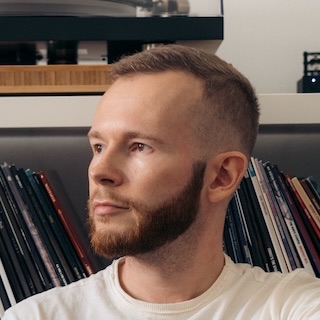 Adam Bardon's avatar